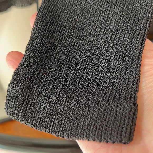 VINTAGE EMBELLISHED 80s Feather red Rosette 1-sleeved knit jersey black 6 - Picture 11 of 16